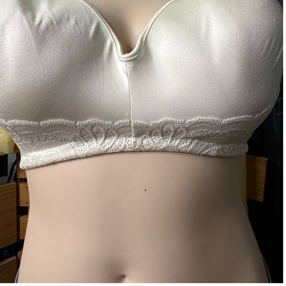 Playtex Tru Support Love My Curves Smoothing Bra Size 44D in Pearl - Picture 2 of 6